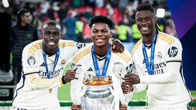 بعد إصابتهما.. موقف ميندي وتشواميني من المشاركة في مباراة ريال سوسيداد بالليجا