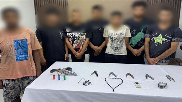 المتهمين بعد القبض