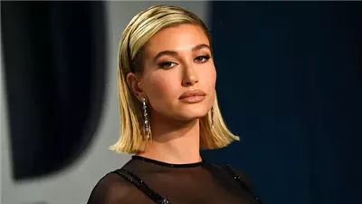 ما هو صافي ثروة هايلي بالدوين زوجة جاستن بيبر؟