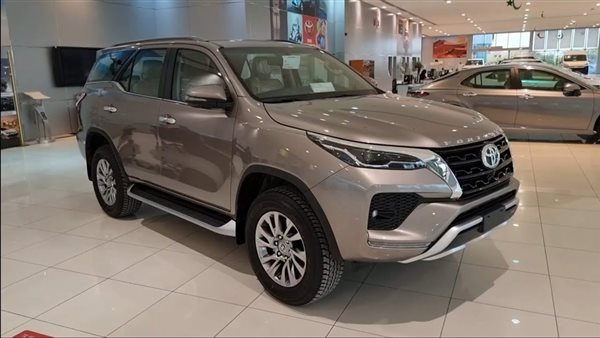  تويوتا فورتشنر