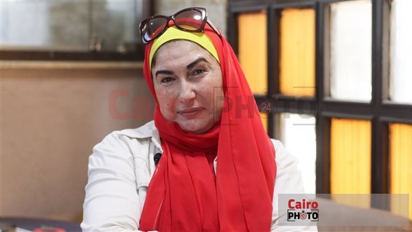 الفنانة جميلة عزيز