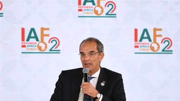 وزير التصالات