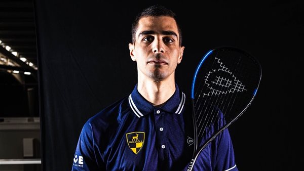 علي فرج لاعب الإسكواش