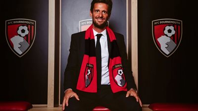 بورنموث يعلن تعيين جيسون تيندال مدرباً للنادي