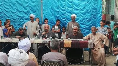 أول خرق للصمت الانتخابي.. مرشح للشيوخ بقنا يقيم مؤتمرًا جماهيريًّا (صور)