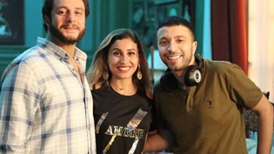 أحمد خالد موسى يعود لبلاتوه فيلم “30 مارس” مع الفيشاوي (صورة)