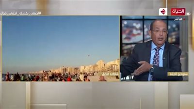 محمد شردي يعلق على فيديو “القاهرة 24” بشأن تجمع المواطنين بشاطئ النخيل: “محبكتش يعني” (فيديو)