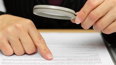 شهادات جامعية بالفلوس.. ضبط عاطل لتزوير المحررات الرسمية بكفر الشيخ