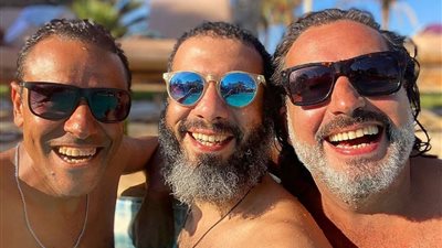 “لحية طويلة”.. محمد فراج يكشف شخصيته في مسلسل تقاطع طرق (صورة)