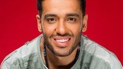 رامي جمال ردًا على “كام كومنت وتغني في فرحي؟”: “ماضي مع شركة وفيه التزامات”