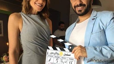 هيدي كرم تودع بلاتوهات مسلسل “كواليس” بعد أسبوعين (صور)