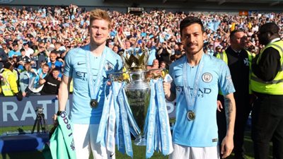 المدير الرياضي لـ”لاتسيو” يهاجم ديفيد سيلفا