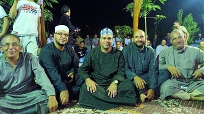 بدون إجراءات احترازية.. مدير إدارة طبية بالمنوفية يقيم احتفالا بالعام الهجري الجديد