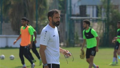 ديديه جوميز لـ”القاهرة 24″: هناك لاعبون لا يستحقون اللعب للإسماعيلي.. وأحمد أيمن لاعب واعد ورفضت رحيل كادو (حوار)