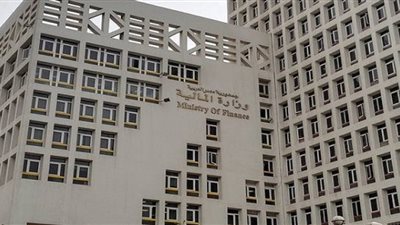 “المالية”: إصدار دليل موحد لإجراءات الرقابة يعزز حوكمة الصرف والتحصيل الإلكتروني