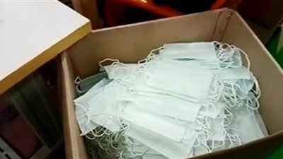  ضبط 850 ألف كمامة غير صالحة داخل مصنع بالمنوفية