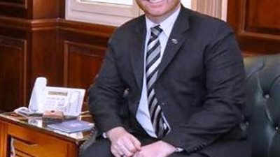 سفير نيوزيلندا: اشتريت 50 كيلو مانجة.. والملوخية والكشري من الأكلات المفضلة