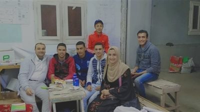 عائلة الأوائل.. الثاني على الدبلومات الفنية لـ”القاهرة 24″: “التعليم الفني مستقبل ونهضة مصر.. وأحلم بالهندسة” (صور)