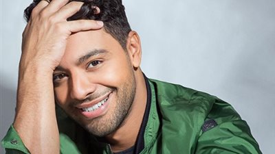 أحمد جمال يروج لأغنية “محتاج سنة” (صورة)