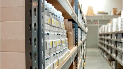 “الصحة”: ضبط مخزن أدوية مهربة غير فاعلة في القاهرة