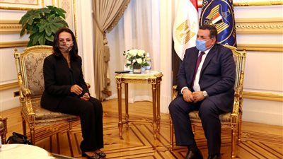 منصة مشتركة بين وزارة الإعلام والقومي للمرأة لبحث شكاوى العنف ضد النساء