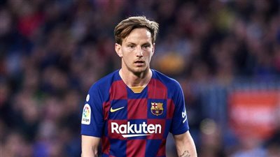 بعد الرحيل.. ماذا قدم راكيتيتش مع برشلونة؟