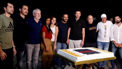 بيتر ميمي ينتهي من تصوير فيلم “موسى” (صور)