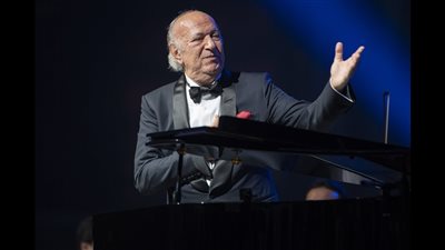 مفاجآت للموسيقار العالمي عمر خيرت بحفل قرعة مونديال كأس العالم لكرة اليد