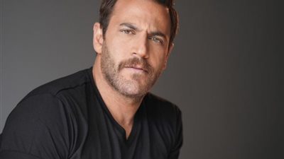 نيقولا معوض متمرد وصريح في برنامج “قعدة رجالة 3” (فيديو)