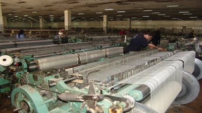 رئيس الشركة: 21 مليار جنيه لتحديث وتطوير الغزل والنسيج