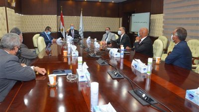 وزير الإسكان يناقش النهوض بقطاع تصدير الاستثمار العقاري