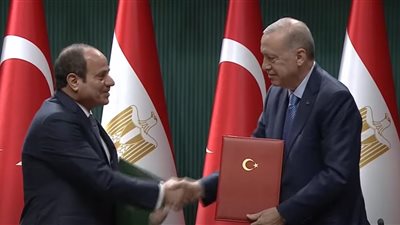 الإعلان المشترك لقمة السيسي وأردوغان: عام 2025 سيمثل مئوية إقامة العلاقات الدبلوماسية بين مصر وتركيا