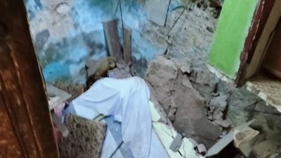 جزء من سقف الدور الثاني.. محافظة القاهرة تكشف حقيقة انهيار عقار بحدائق القبة