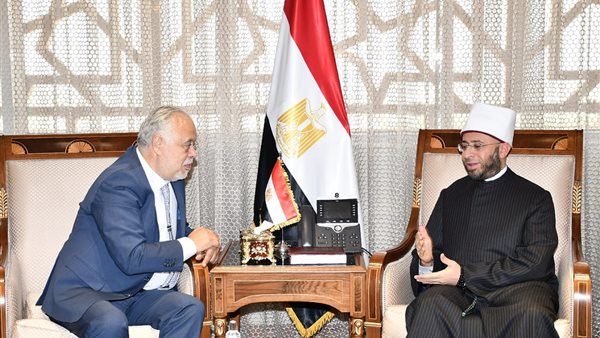 الدكتور أسامة الأزهري