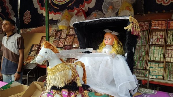 حلوى المولد تزين