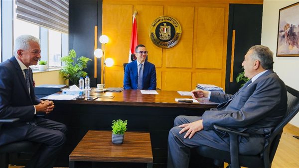 وزير الاستثمار وأحمد