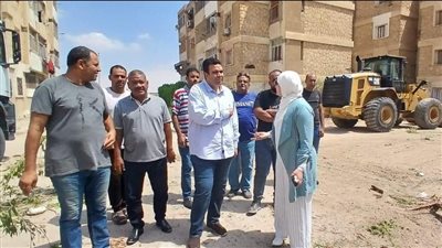 حملة مكبرة لإزالة الإشغالات بأقدم أحياء السويس