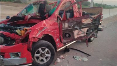 5 جثث و7 مصابين.. ننشر الأسماء والحالة الصحية لضحايا حادث تصادم جرار زراعي وسيارة ربع نقل بأسيوط 