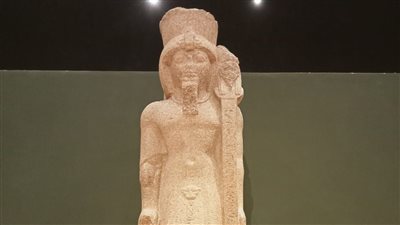 متحف سوهاج القومي يعرض تمثالا ضخما من الجرانيت لـ الملك رمسيس الثاني