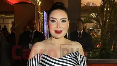 عبير صبري أول الحضور في حفل توزيع جوائز دير جيست بدورته الـ 21 | بث مباشر