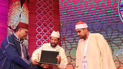 مصري يحصد المركز الثاني بمسابقة الملك محمد السادس بالمغرب في حفظ القرآن الكريم وترتيله وتجويده