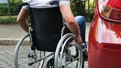 القومي لذوي الإعاقة يطالب بتغليظ عقوبة بيع سيارات ذوي الهمم