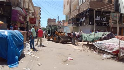 بعد غلقه 50 سنة.. حملة مكبرة لإزالة إشغالات شارع مصر بالإسماعيلية | بث مباشر