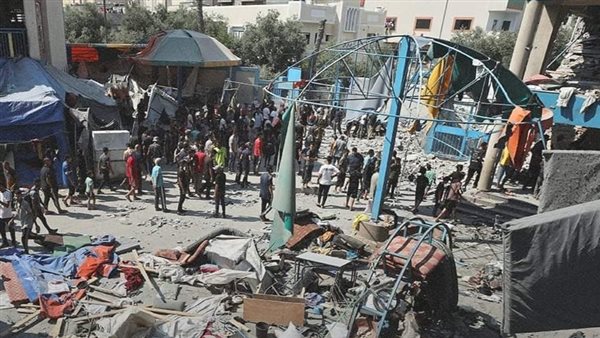 انهيار الوضع الإنساني