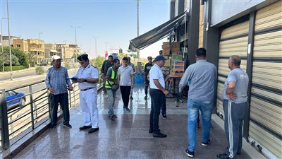 19 قرار غلق وتشميع للمحال التجارية المخالفة بمدينة الشروق 