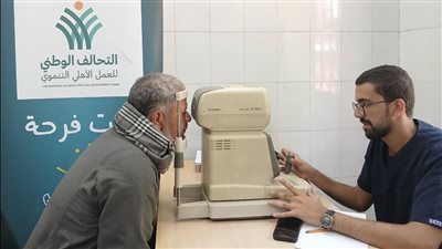 ضمن حملة إيد واحدة.. مرسال تطلق قافلة طبية في سوهاج| صور