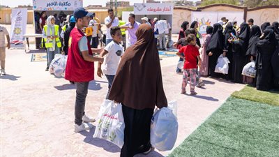 10 آلاف أسرة مستفيدة.. صندوق تحيا مصر يطلق قوافل حماية اجتماعية إلى شمال سيناء