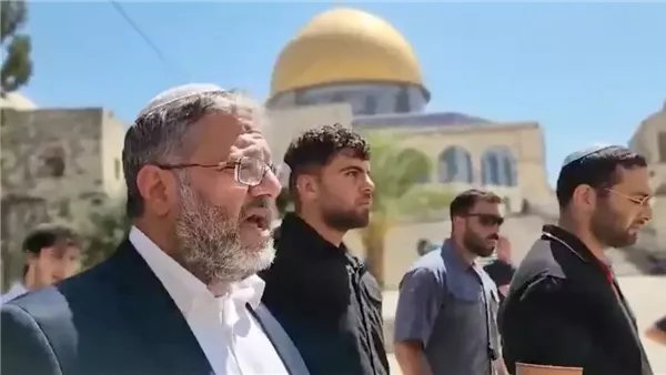 اقتحام الأقصى