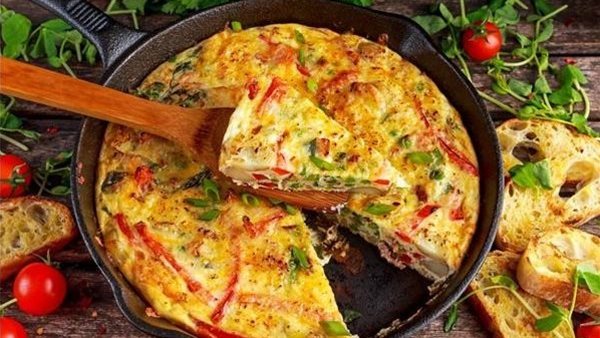 طريقة عمل عجة البيض