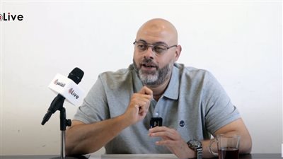 معتز التوني: أتمنى نشوف وجوه جديدة تكون زي نجوم مسرح مصر.. وسعيد بنجاح فضفضت أوي